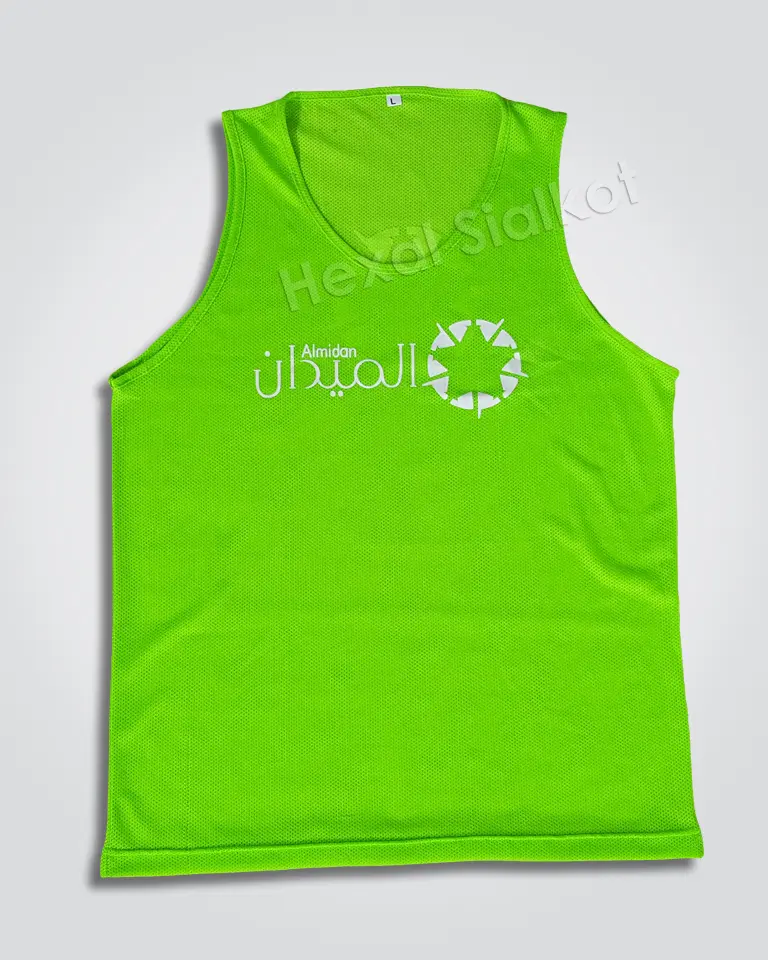 Custom printed training vests with club logo - Private label manufacturing